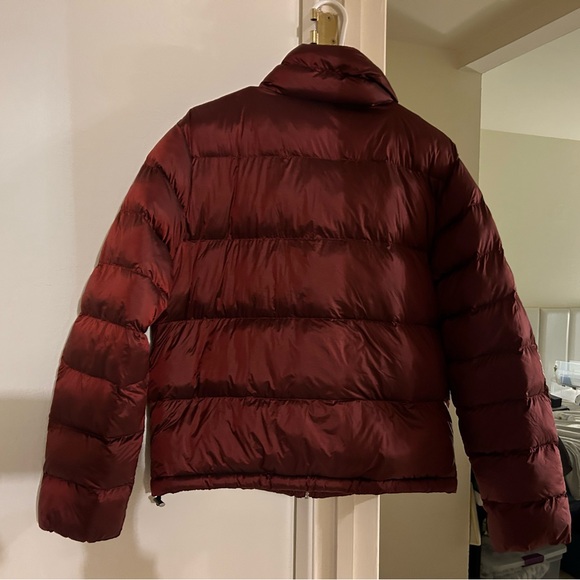 Never worn puffy jacket! - Picture 2 of 3